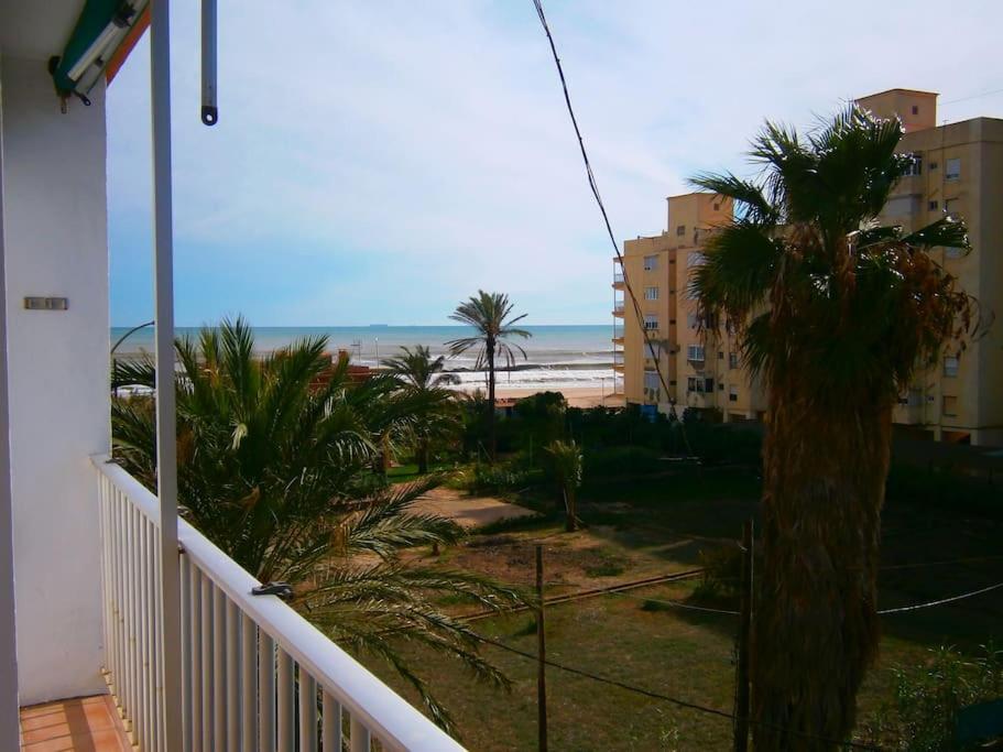 Apartamento Junto A Playa Y Cerca De Campo De Golf El Perellonet Exterior photo